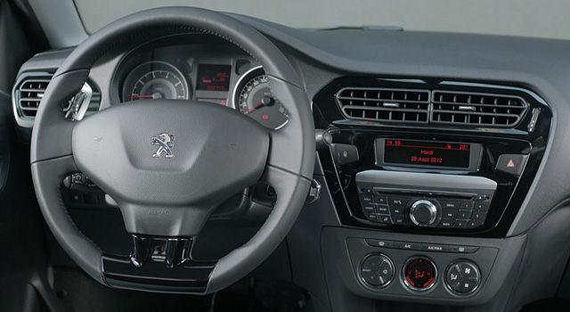 Intérieur Peugeot 301 – Vidéo Officielle - Vidéos Féline