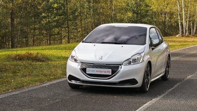 Essai exclusif de la Peugeot 208 HYbrid FE !