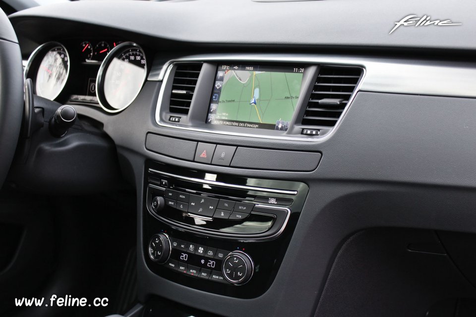 Ecran tactile Peugeot 508 RXH HYbrid4