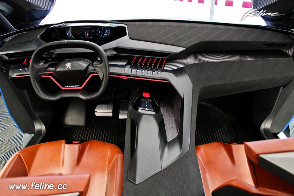 Photo Intérieur Peugeot Quartz Concept (2015) - Circuit de Mortefontaine