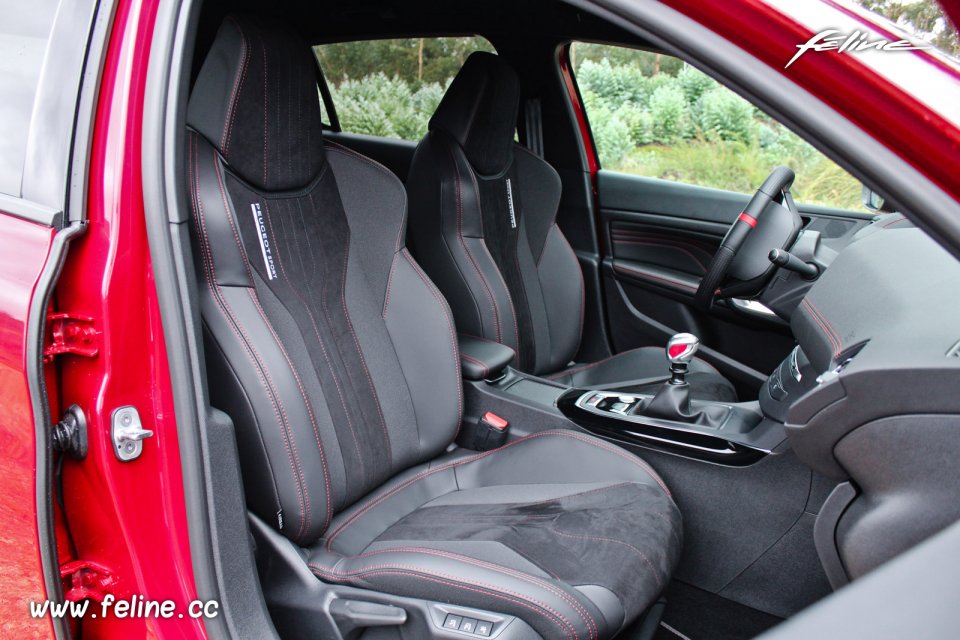 Photo sièges baquet Peugeot 308 GTi by Peugeot Sport (2015) - 1