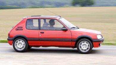 Photo of La Peugeot 205 GTi élue meilleure petite sportive de tous les temps !