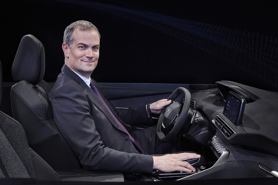 Peugeot dévoile le nouvel intérieur i-Cockpit de la Peugeot 3008 II