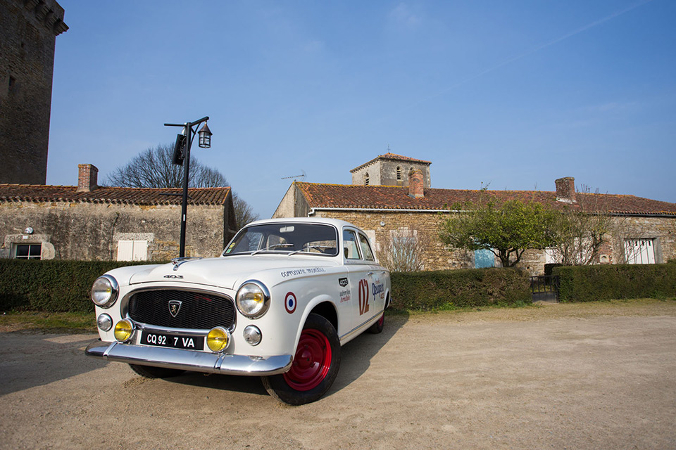 Tour Auto 2016 : les Peugeot 203 et Peugeot 403 engagées par le Lion !