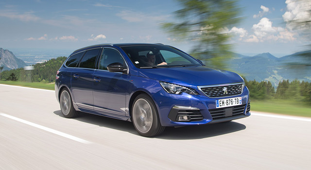 Photos officielles des essais de la Peugeot 308 II restylée