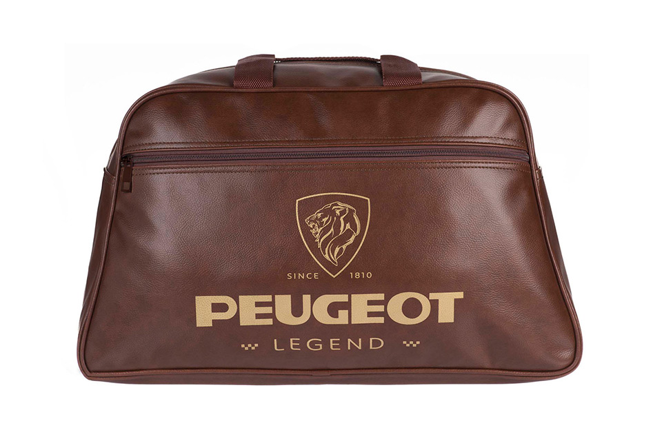 Photo sac de voyage Peugeot Legend (2017)