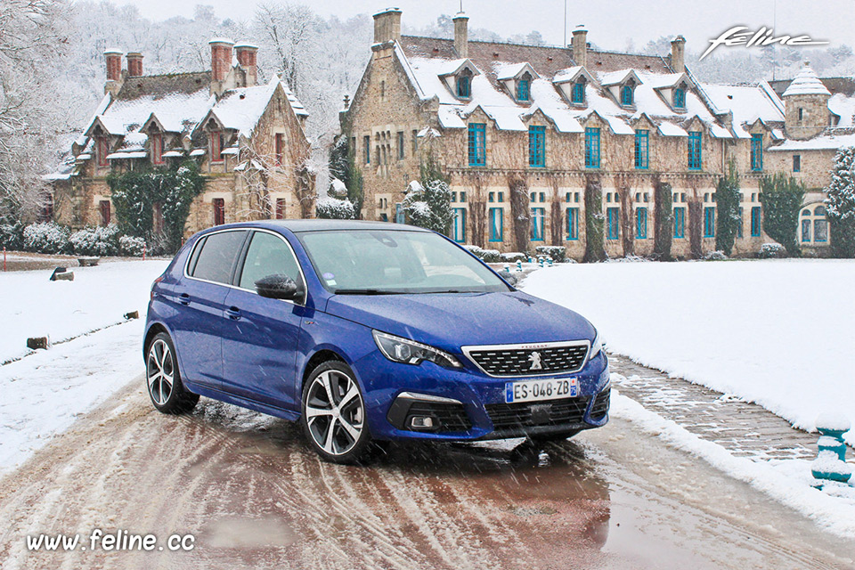 Essai Peugeot 308 GT PureTech 225 EAT8 : la compacte idéale ?