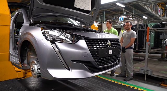 Vidéo : la production de la Peugeot 208 II à Trnava
