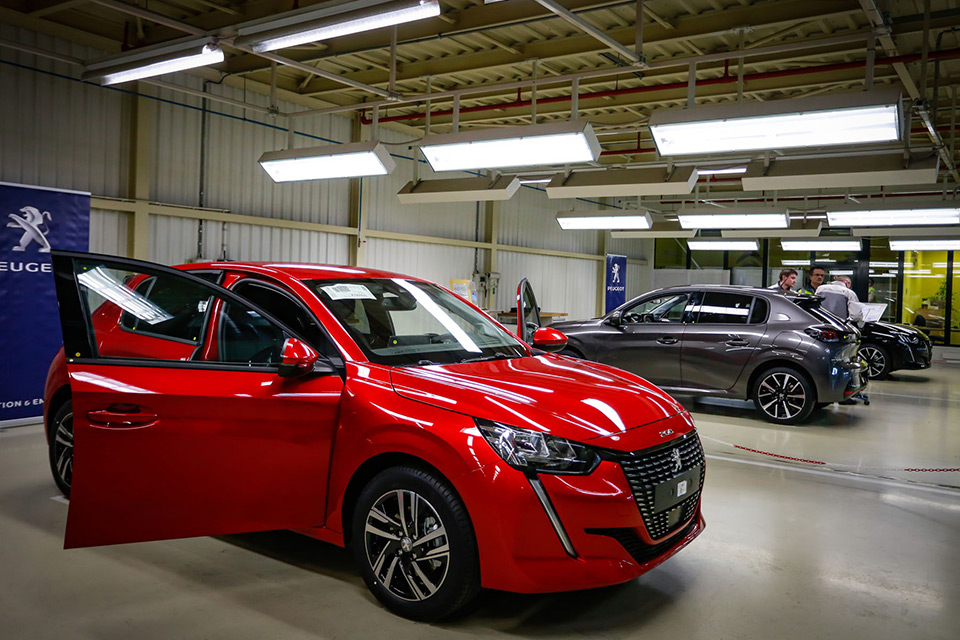 Photos : production de la nouvelle Peugeot 208 II à Trnava (Slo