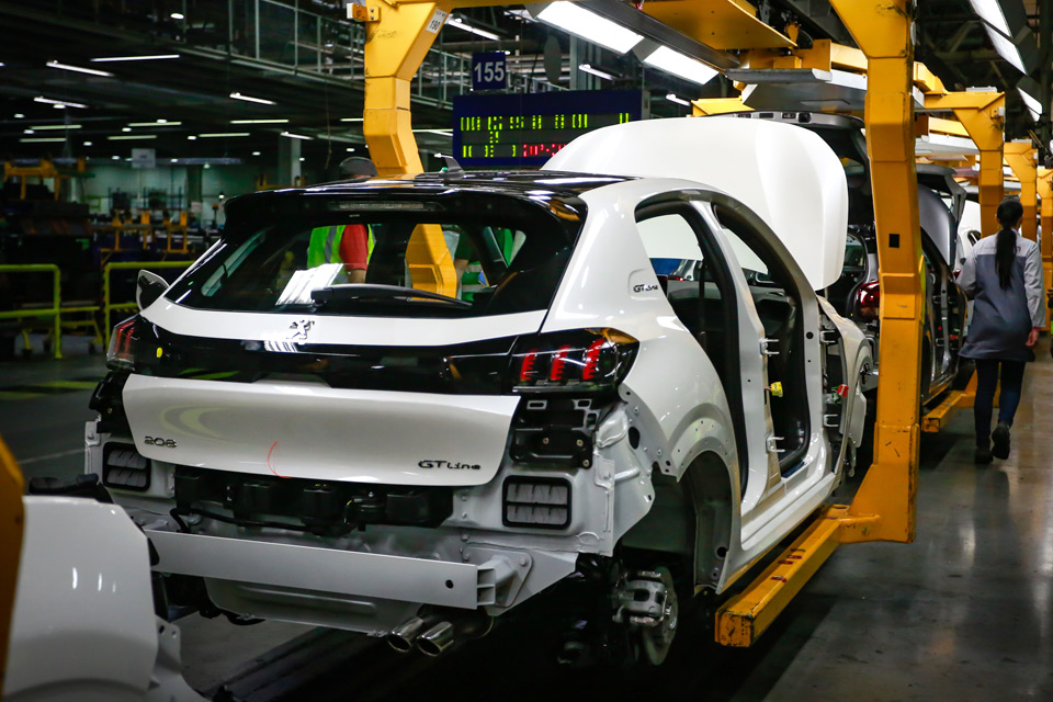 Lancement de la production de la Peugeot 208 II à l’usine de Kenitra au Maroc !