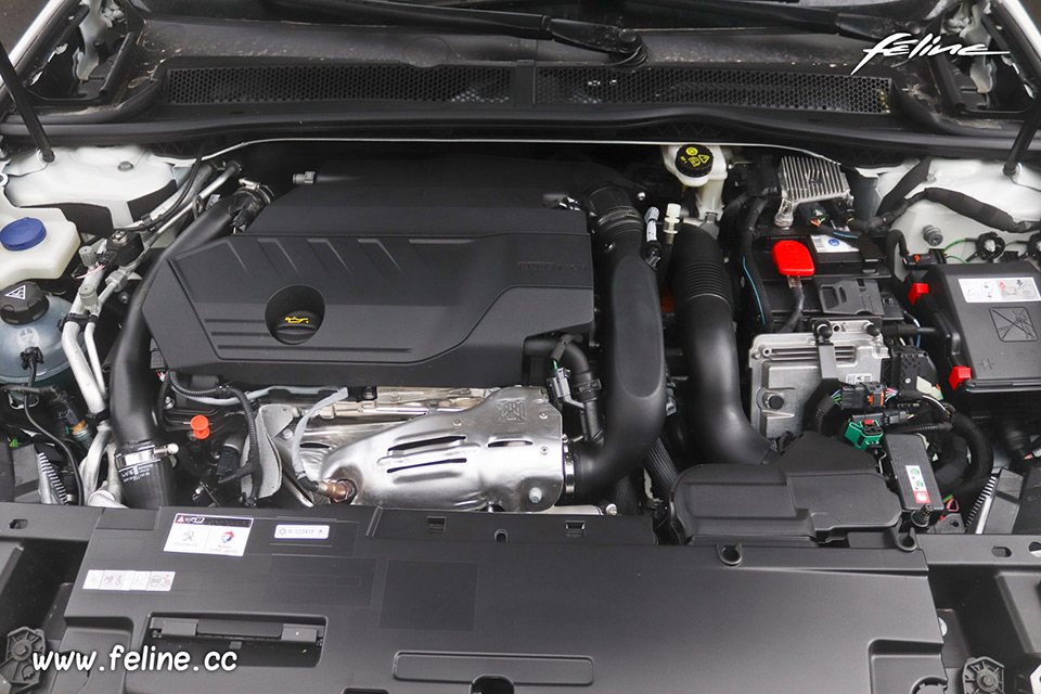 Photo moteur Peugeot 508 II HYbrid 225 e-EAT8 (2020)