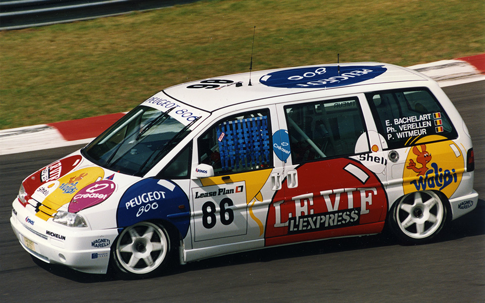 Vidéo : une Peugeot 806 aux 24 Heures de Spa 1995 !