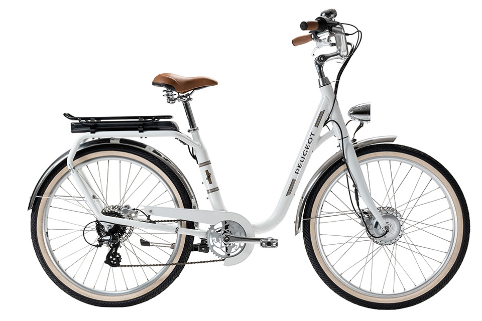 Vélo de ville à assistance électrique Peugeot Legend eLC01 26 pouces