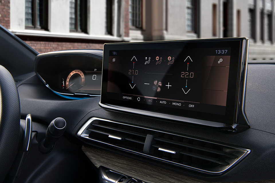 Photo écran tactile HD 10 pouces Peugeot 3008