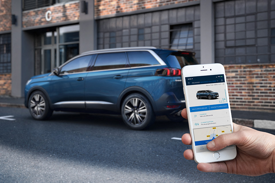 Photo application mobile Peugeot 5008