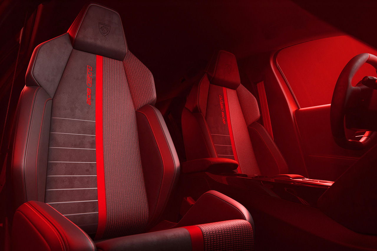 Photo sièges baquet Peugeot e 208 GTi II (2025)
