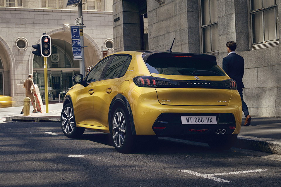 Brochures et Documentations de la Peugeot 208