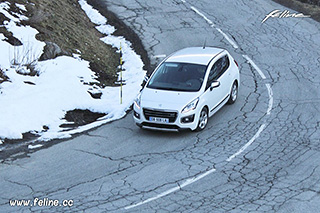 Essais Peugeot 3008 HYbrid4 - Winter Experience 2014