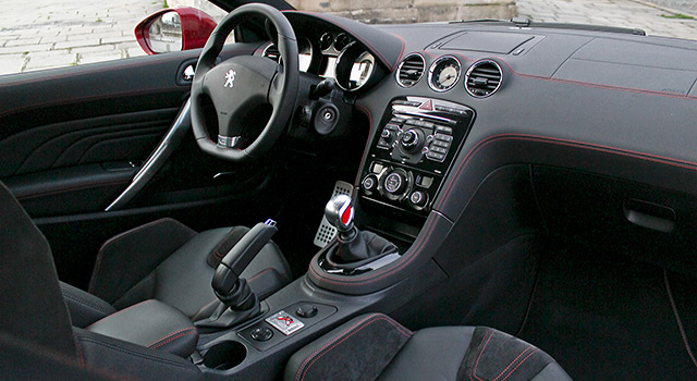 Essai Peugeot RCZ R