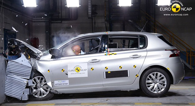 Peugeot 308 Crash Test Euro NCAP