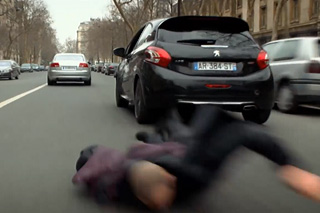 Peugeot 208 GTi - « 3 Days to Kill »