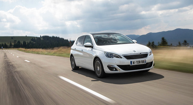 La Peugeot 308 est la Meilleure compacte de l'année 2014 !