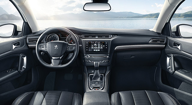 Intérieur Peugeot 408 II