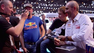 Photo of Vidéo : Stéphane Peterhansel sur le stand Peugeot du Mondial de Paris 2014