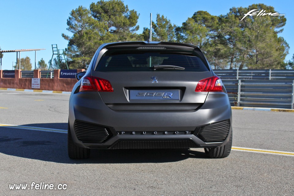 Photo face arrière Peugeot 308 R HYbrid Showcar (2015)