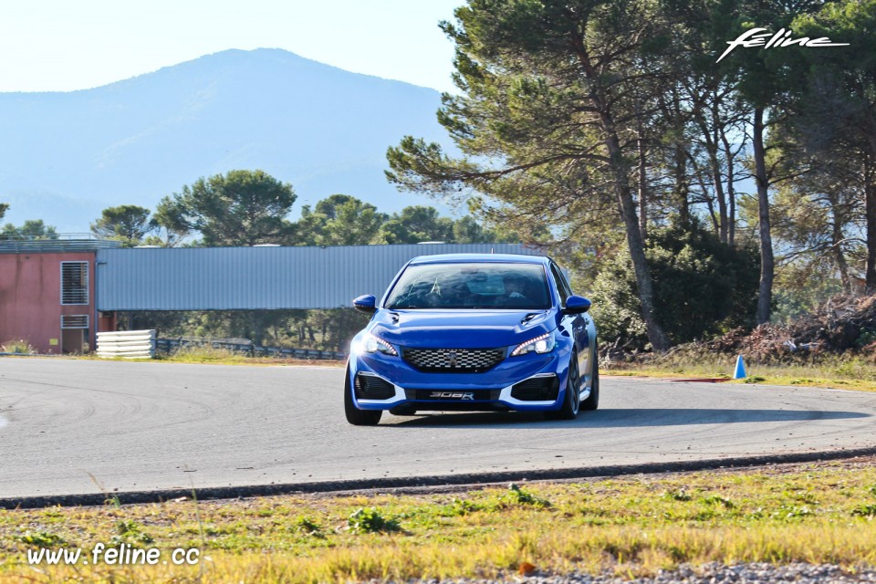 Photo essai exclusif Peugeot 308 R HYbrid (2015)