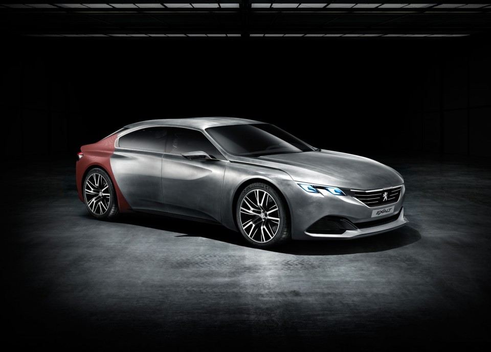 Photo 3/4 avant Peugeot Exalt Concept (2014)