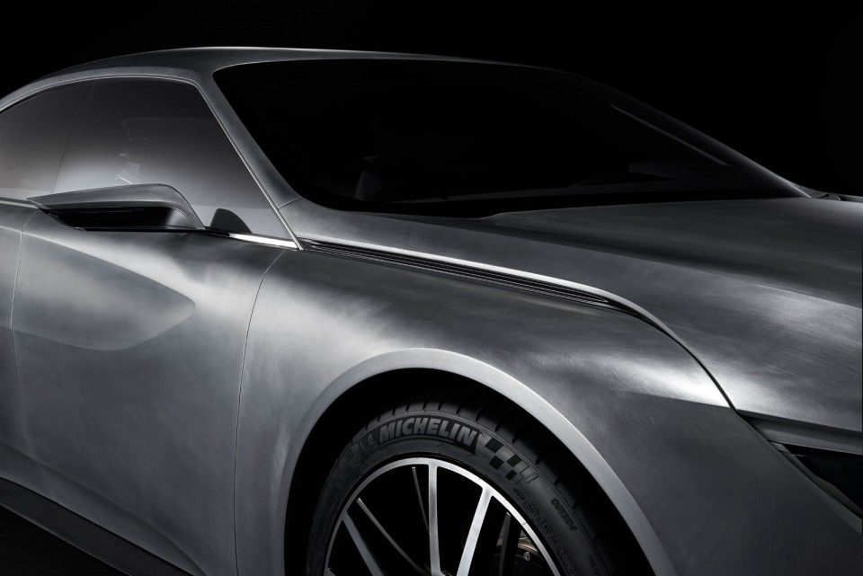 Photo carrosserie en acier brut Peugeot Exalt Concept (2014)
