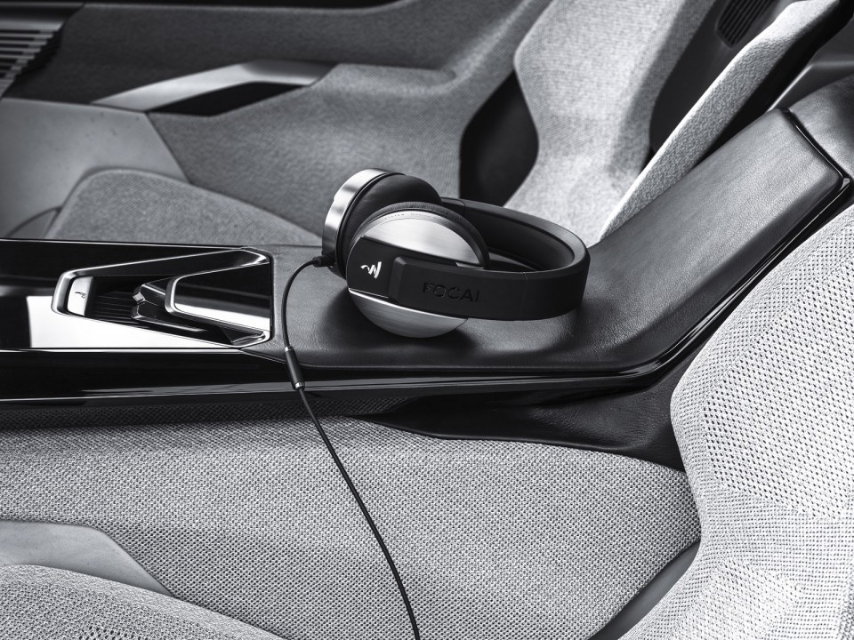 Photo casque audio Focal Peugeot Instinct Concept Car (2017)