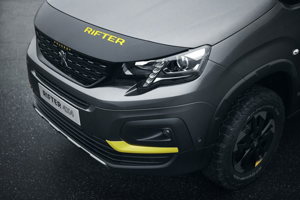 Photo bouclier avant Peugeot Rifter 4x4 Concept Car 2018