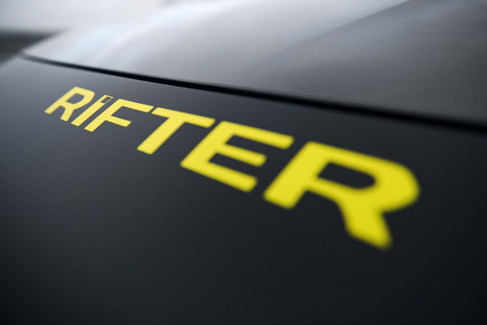 Photo logo Peugeot Rifter 4x4 Concept Car 2018