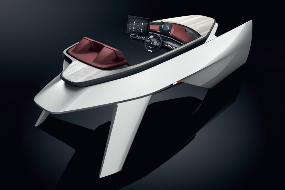 Photo officielle Bénéteau Peugeot Sea Drive Concept (2017)