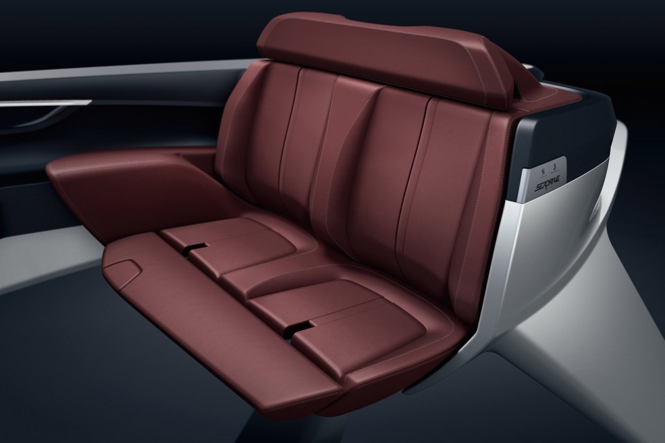 Photo sièges cuir Nappa Bénéteau Peugeot Sea Drive Concept (2