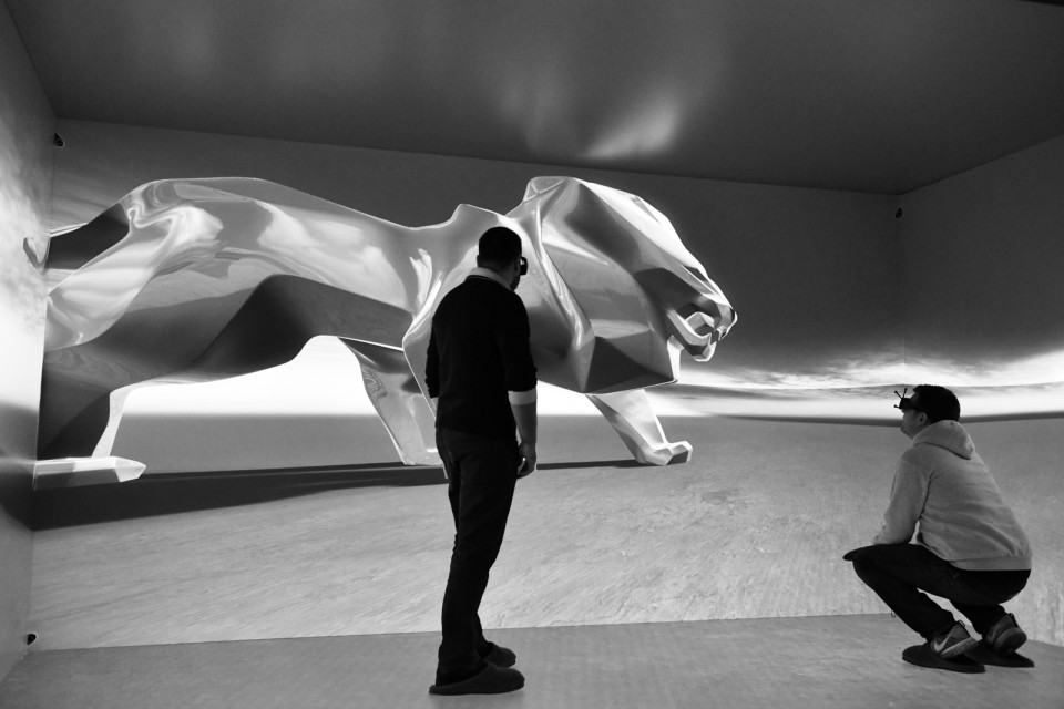 Photo Making Of Lion Monumental Peugeot (2018)