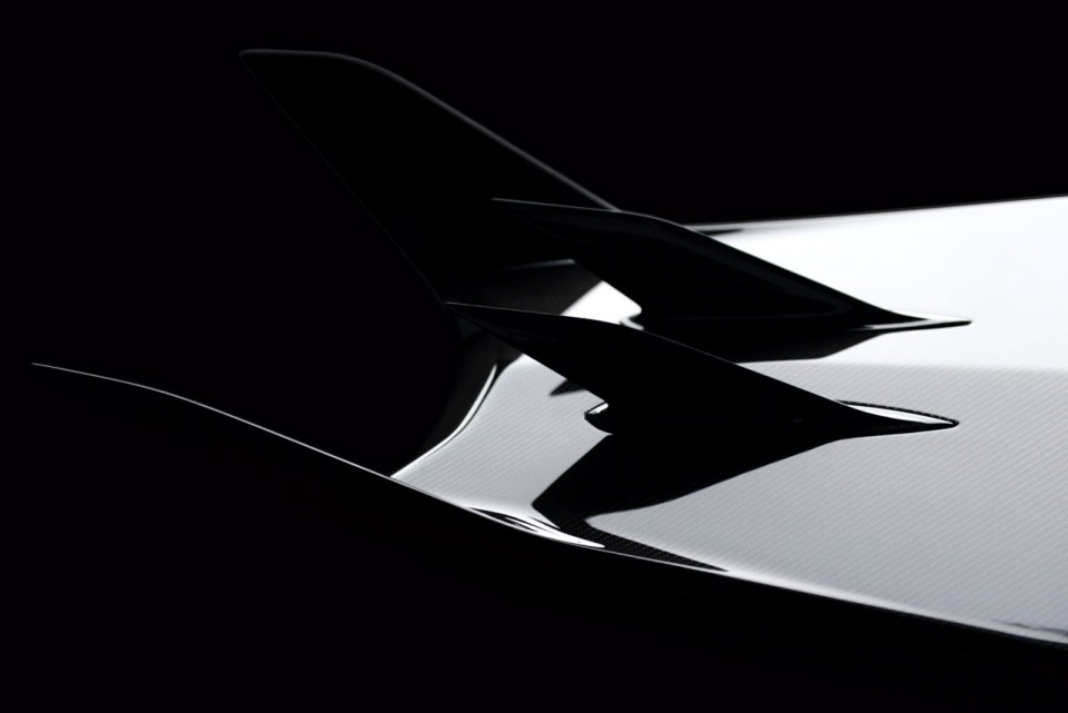 Photo détail ailerons carbone Peugeot GTi Surfboard Concept (2013) - 1-013