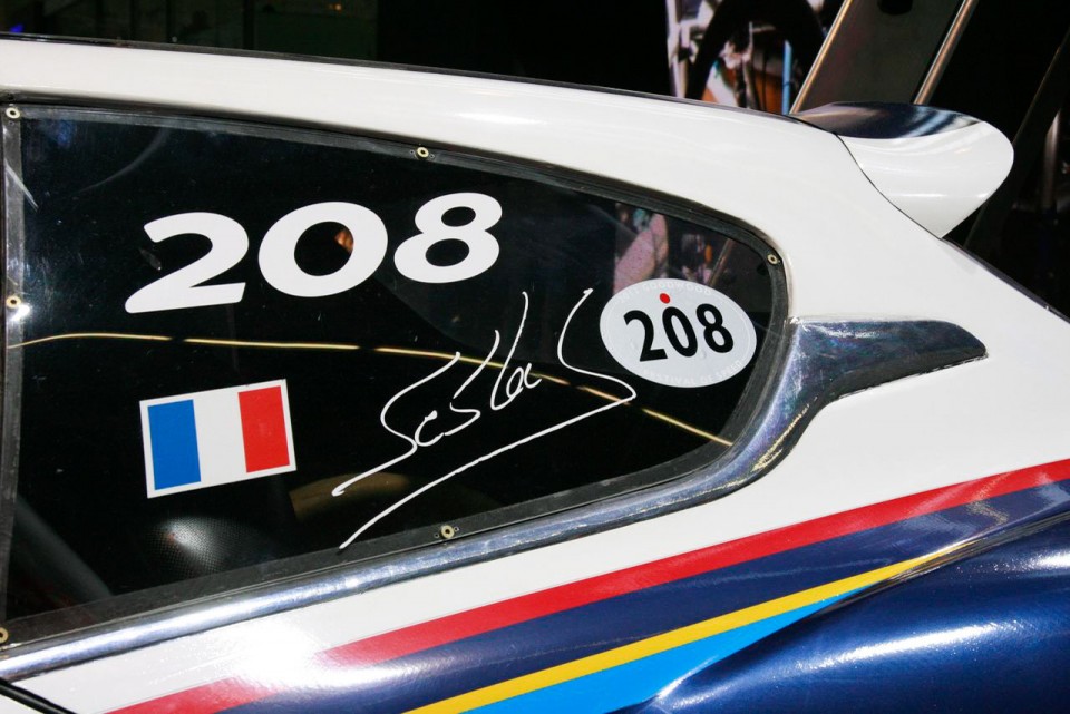 Photo custode Peugeot 208 T16 Pikes Peak - Salon de Francfort 2013 - 1-006