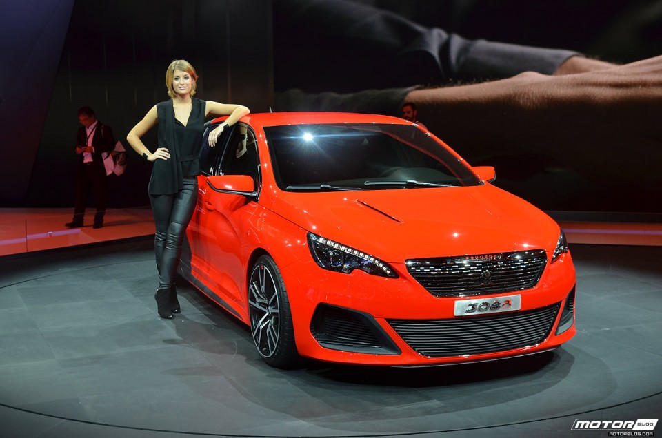 Photo 3/4 avant Peugeot 308 R Concept - Salon de Francfort 2013 - 2-001