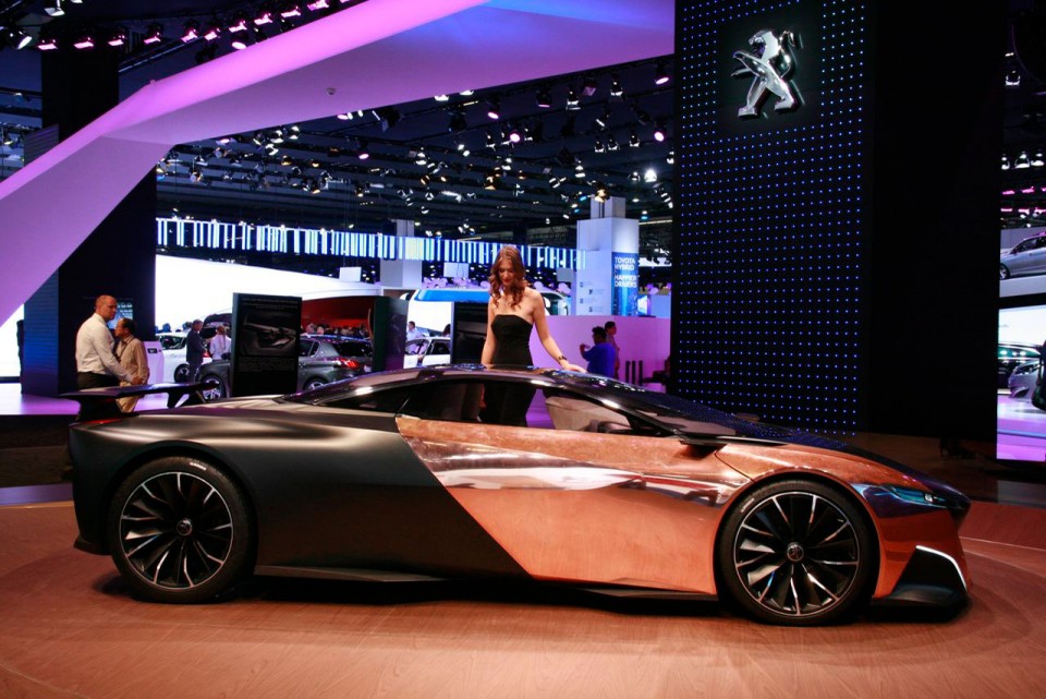 Photo profil Peugeot Onyx Concept Car - Salon de Francfort 2013 - 1-001