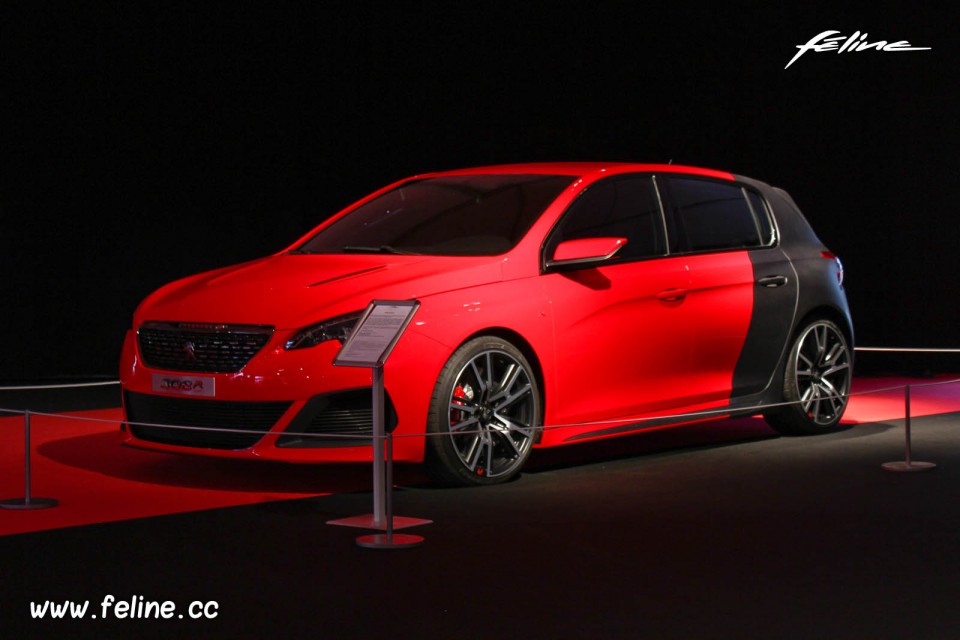 3/4 avant Peugeot 308 R Concept (2013) - Concept Cars 2014 Paris