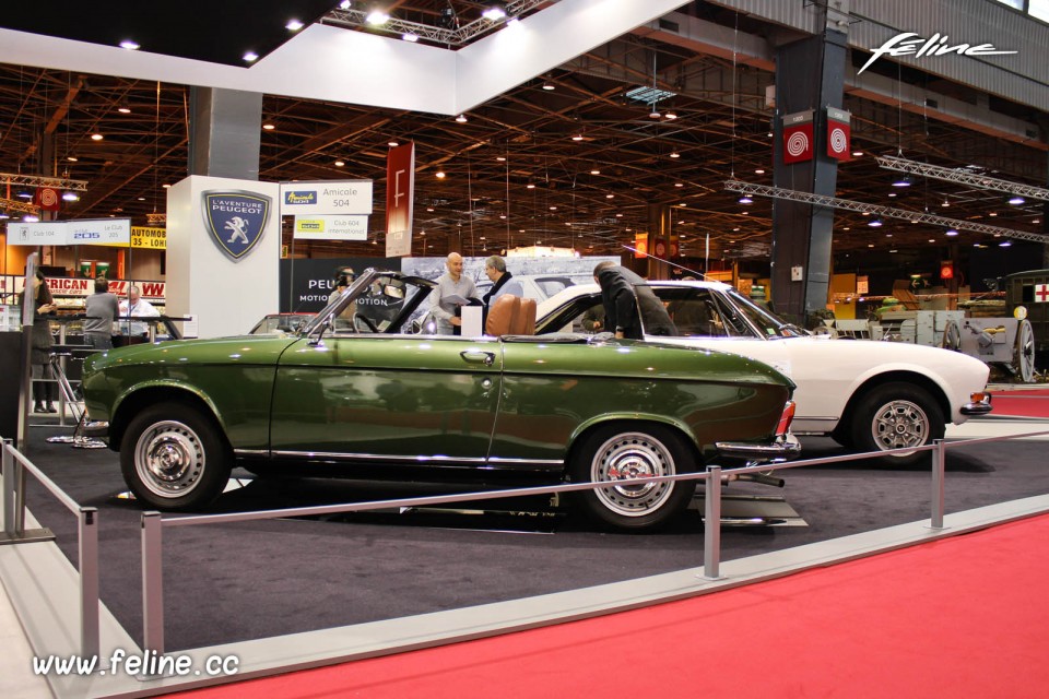 Photo Peugeot 504 Coupé (1970) et Peugeot 304 S Cabriolet (1975) - Salon Rétromobile 2014