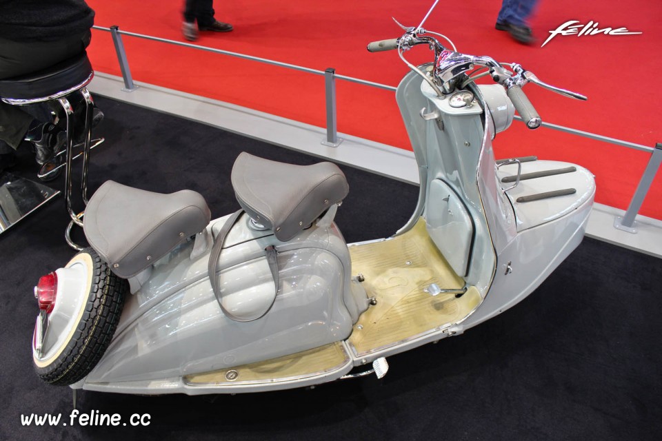 Photo Peugeot S57 B (1955) - Salon Rétromobile 2014