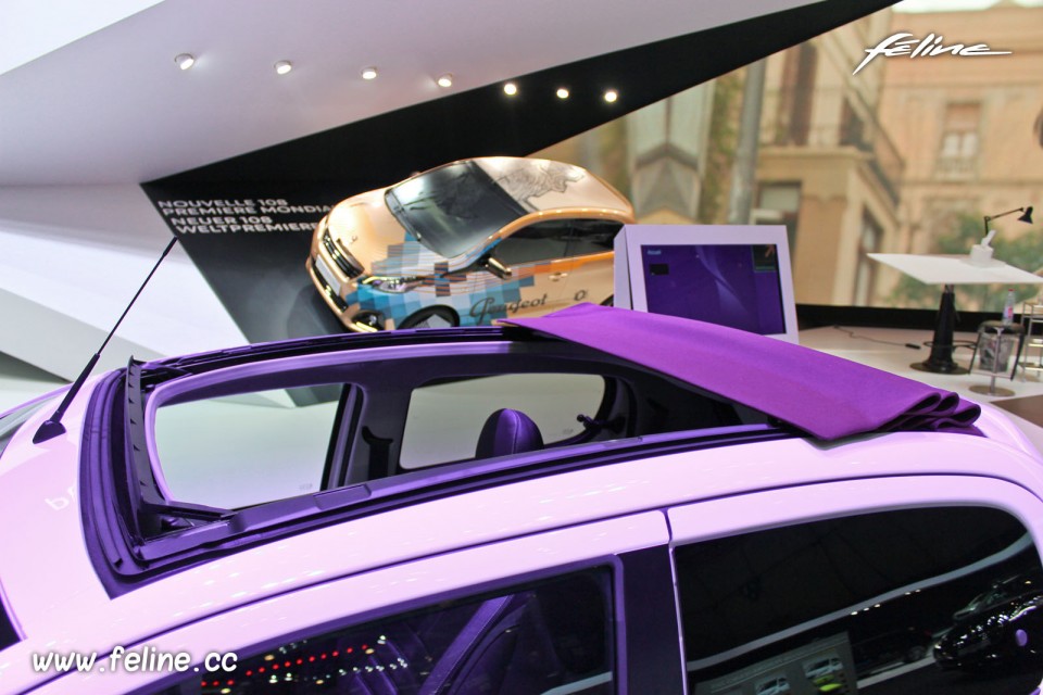 Photo toit ouvrant Peugeot 108 Top - Salon de Genève 2014