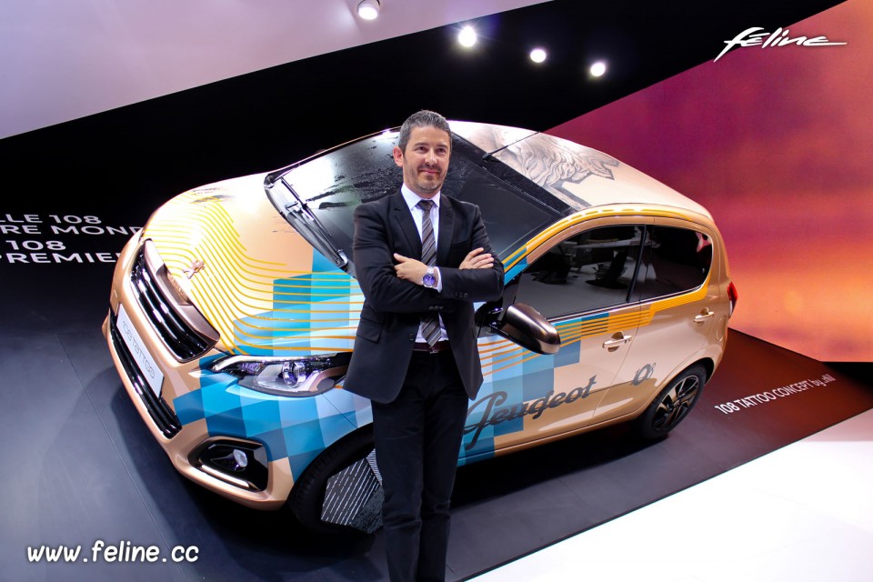 Photo Gilles Vidal et la Peugeot 108 Tattoo Concept - Salon de G