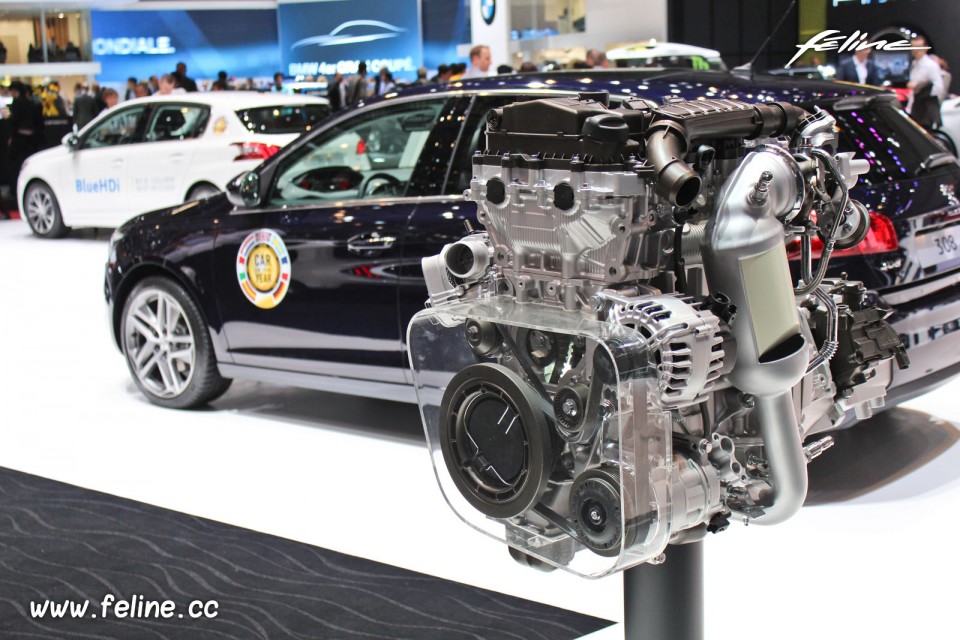 Photo moteur EB THP Peugeot 308 II - Salon de Genève 2014