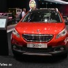 Photo Peugeot 2008 Féline Orange Tourmaline - Salon de Genève