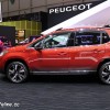 Photo Peugeot 2008 Féline Orange Tourmaline - Salon de Genève